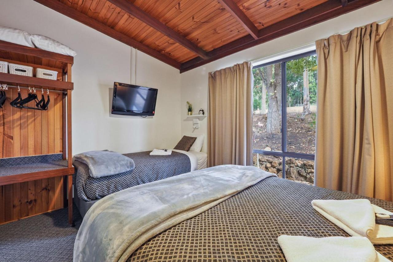 Forest Lodge Resort Pemberton Bagian luar foto