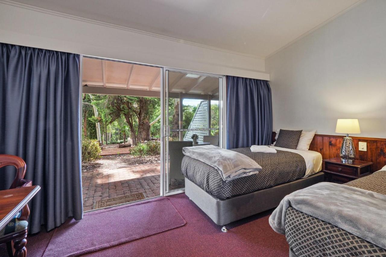 Forest Lodge Resort Pemberton Bagian luar foto